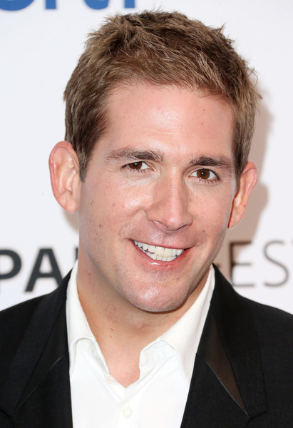 Unveiling Eric Szmanda's $8 Million Fortune: CSI, Real Estate & More